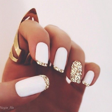 graduation nails ideas